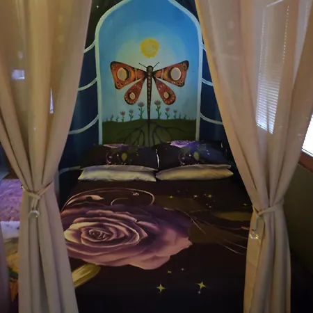 Lägenhetshotell Neno Pyramid Wellness Retreat Visoko