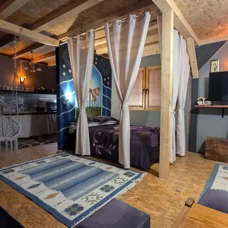 Neno Pyramid Wellness Retreat Lägenhetshotell 4*