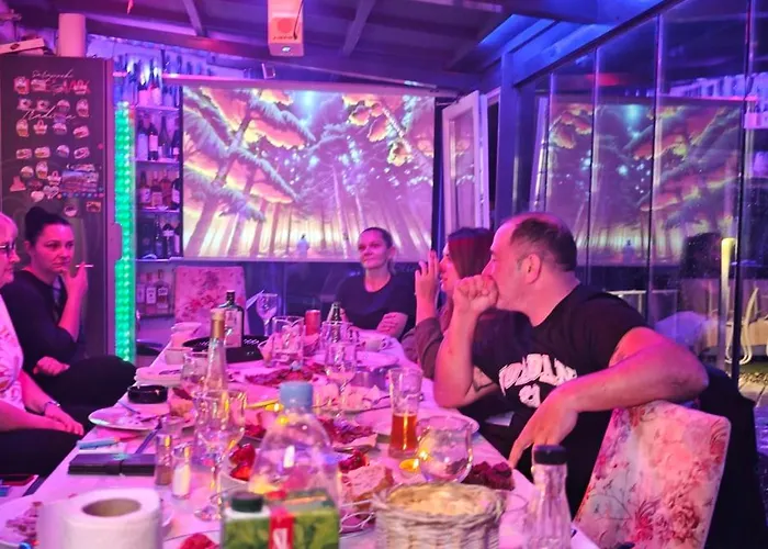 Aparthotel Neno Pyramid Wellness Retreat